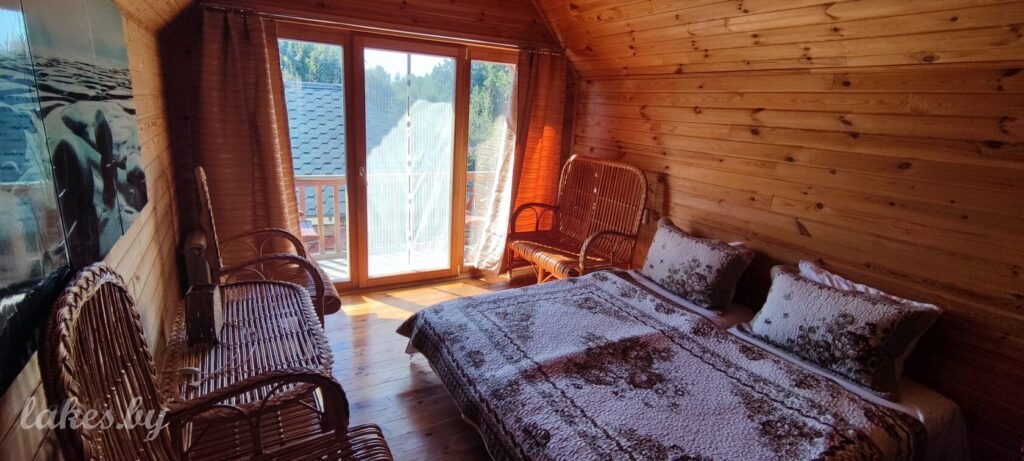 Лесное озеро